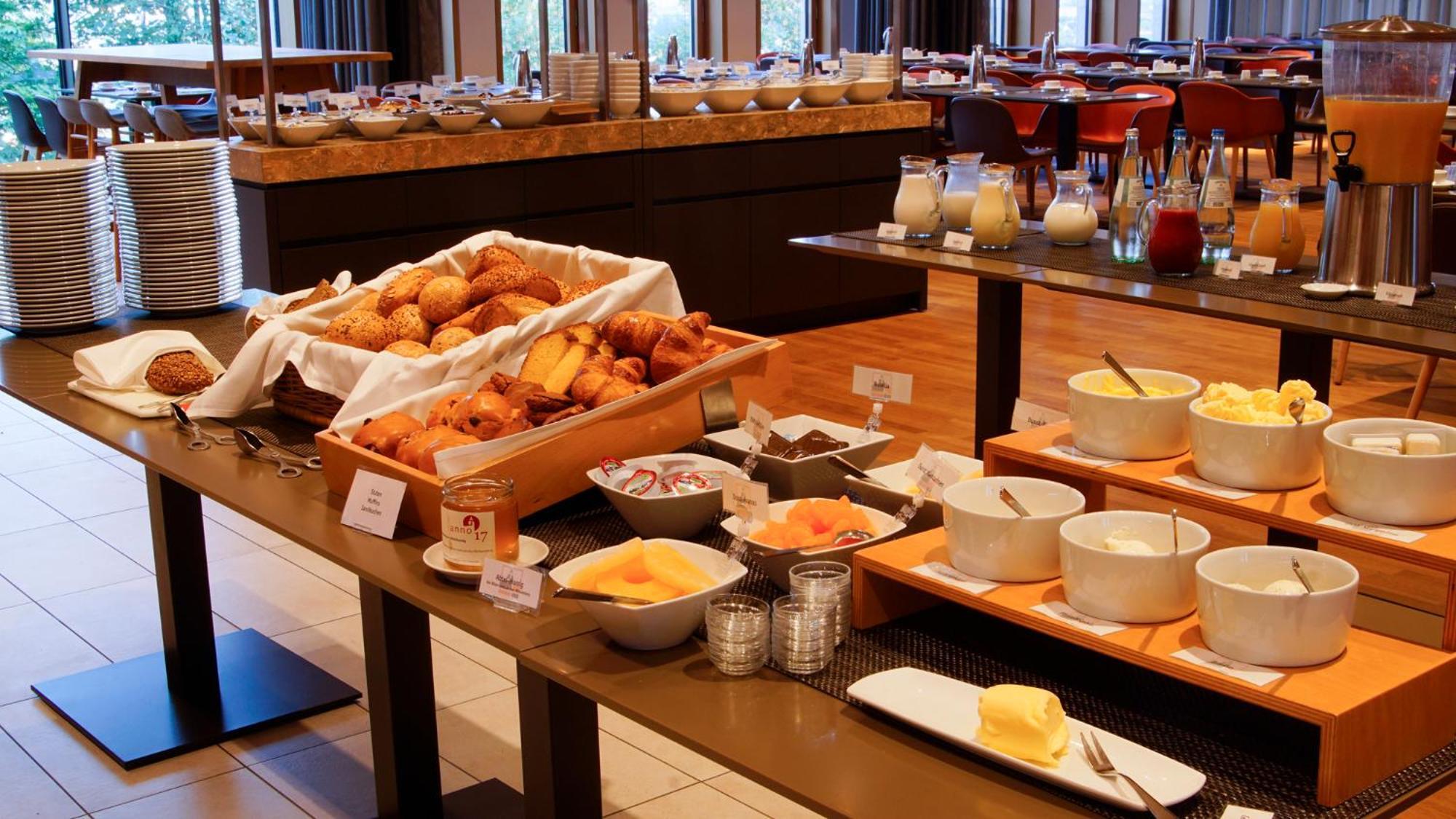 Katholisch-Soziales Institut Hotel ซีกบวร์ก ภายนอก รูปภาพ